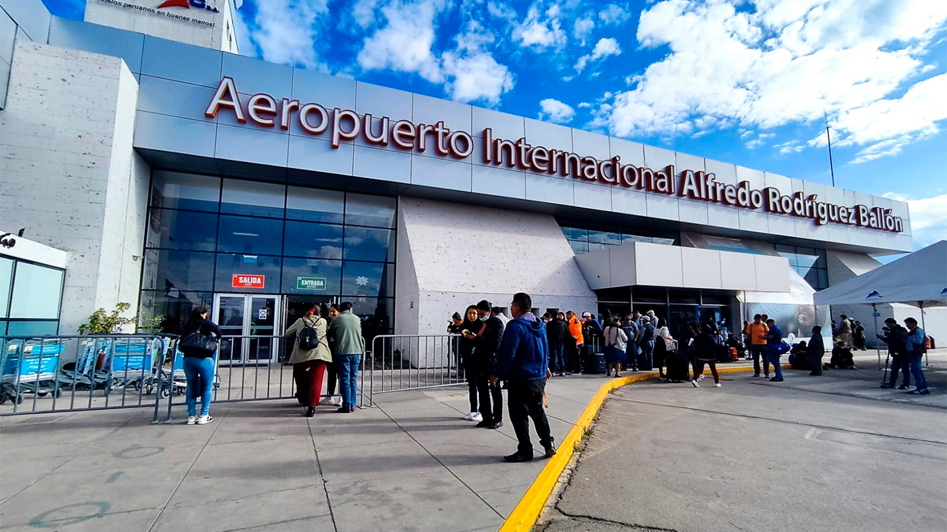 Aeropuerto de Arequipa Internacional Alfredo Rodríguez Ballón